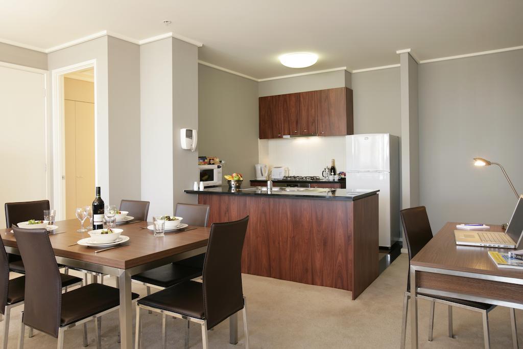 Melbourne Short Stay Apartments - Melbourne Cbd Екстериор снимка